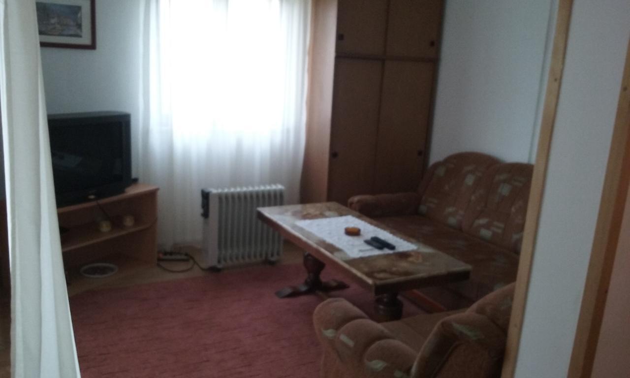 Filipo Apartments ポレッチ エクステリア 写真