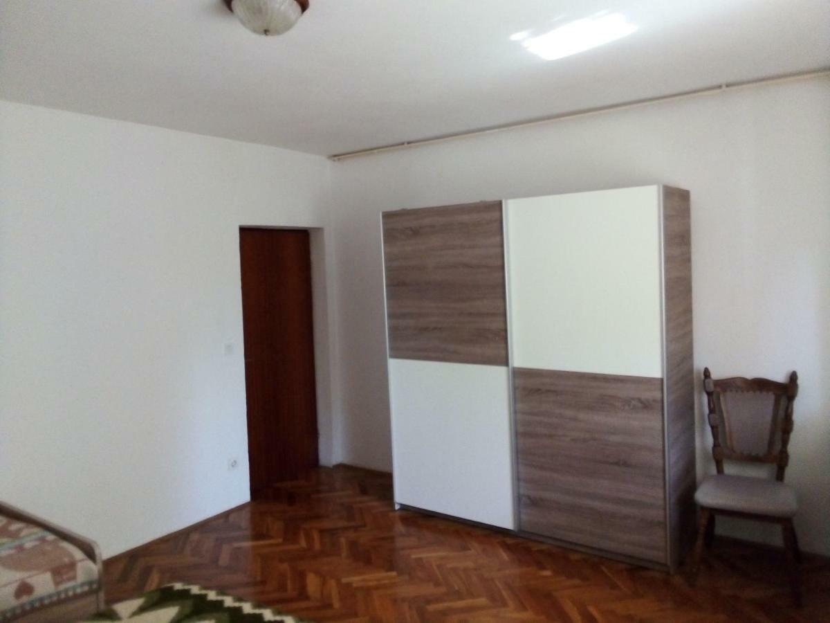 Filipo Apartments ポレッチ エクステリア 写真